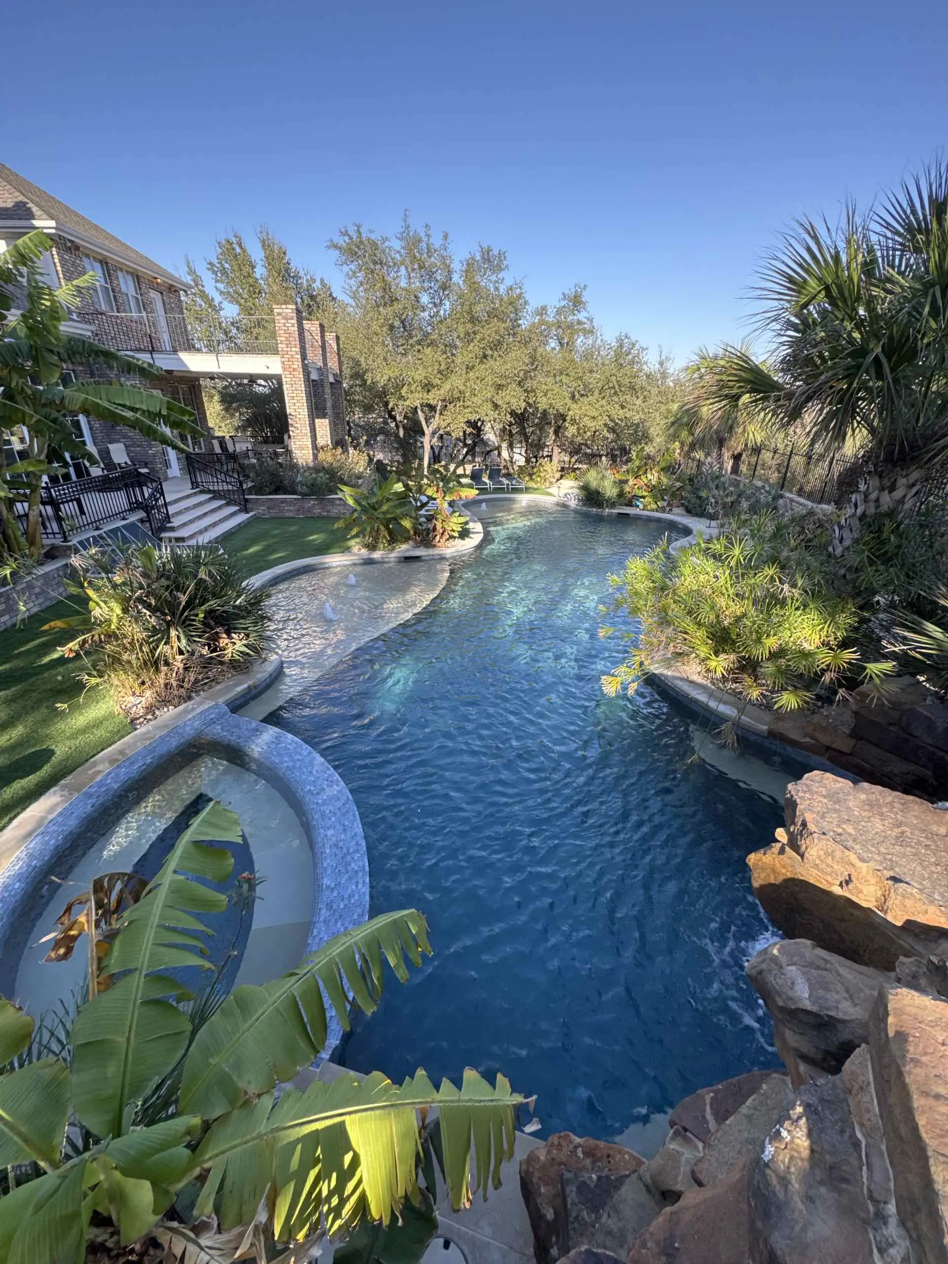 Austin pool cleaning service — clear, balanced water