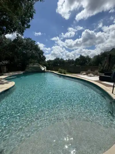 Pool cleaning photos Austin â€“ crystal clear water